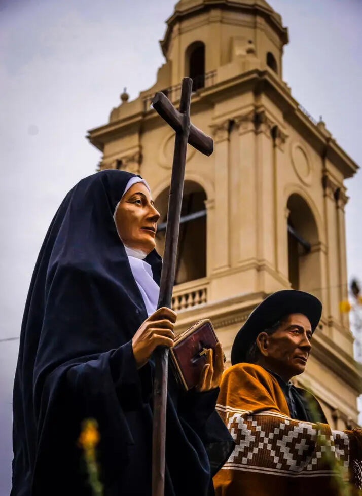 Mama Antula y Brochero